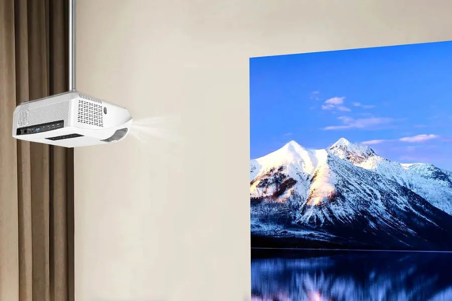 projector with streaming